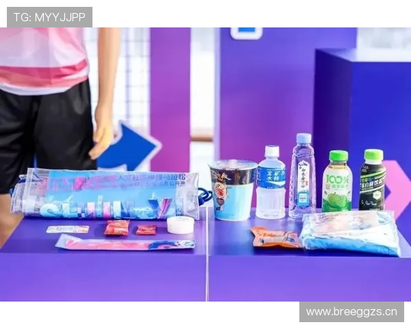 张楠家的冰箱里居然塞满了能量胶，连饮料都没地儿放